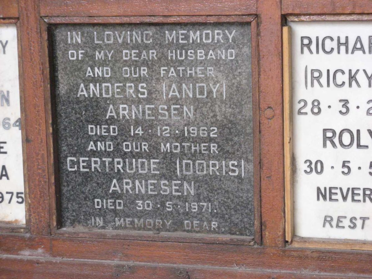 ARNESEN Anders -1962 &amp; Gertrude -1971