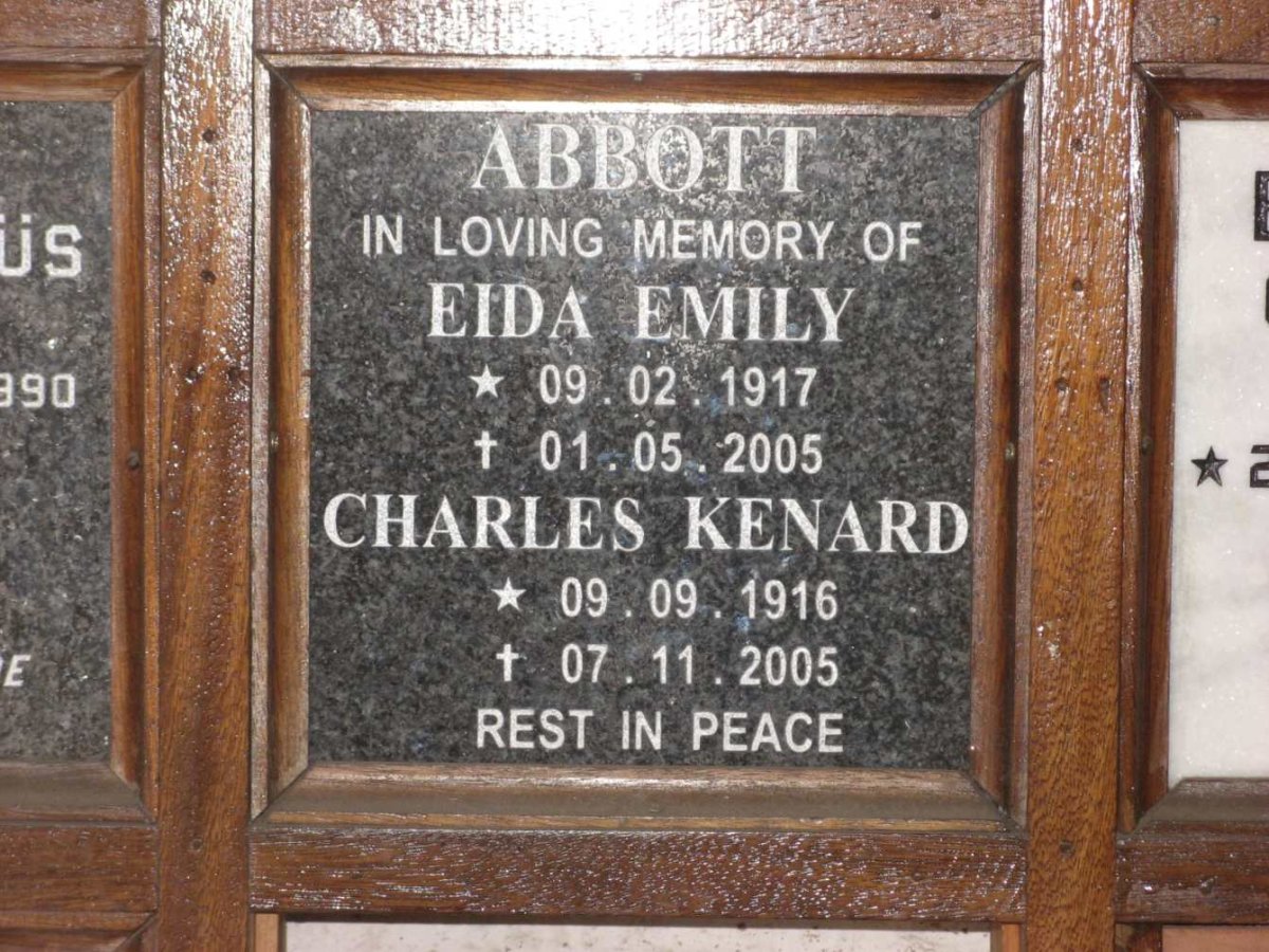 ABBOTT Charles Kenard 1916-2005 &amp; Edna Emily 1917-2005