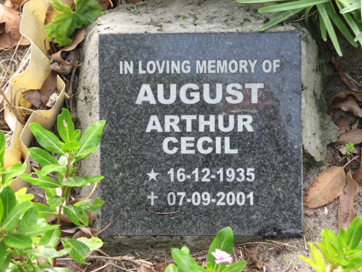 AUGUST Arthur Cecil 1935-2001