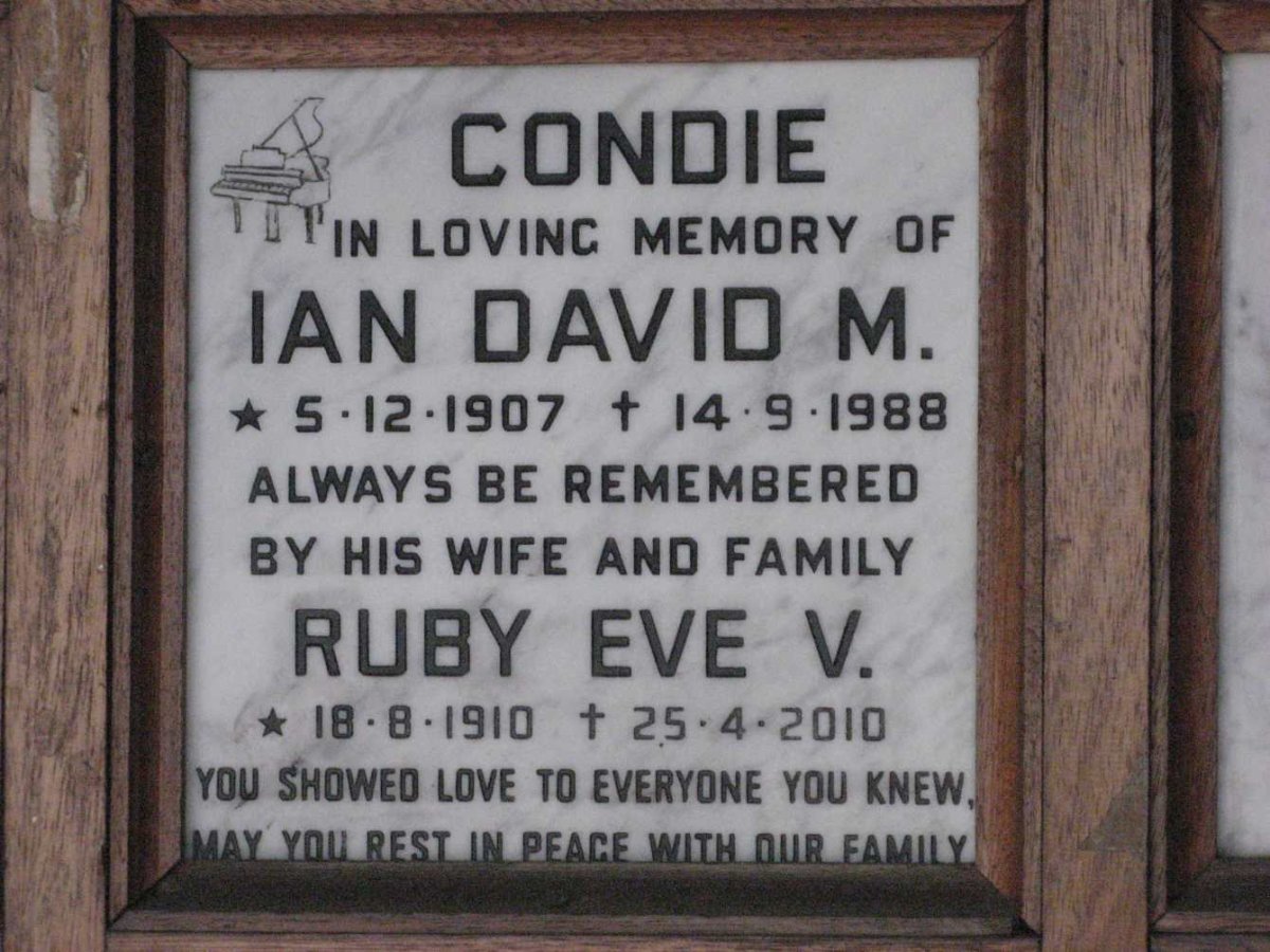 CONDIE Ian David M. 1907-1988 &amp; Ruby Eve V. 1910-2010