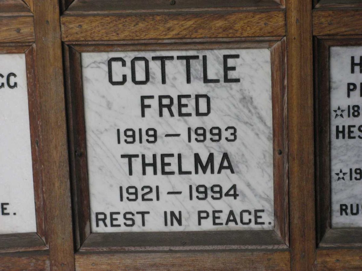 COTTLE Fred 1919-1993 &amp; Thelma 1921-1994