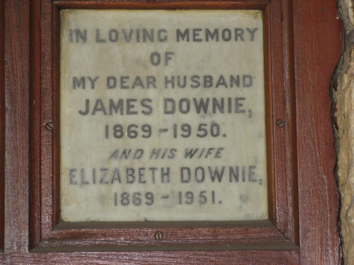 DOWNIE James 1869-1950 &amp; Elizabeth 1869-1951
