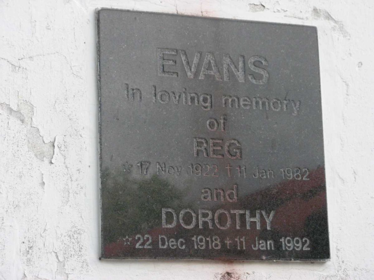 EVANS Reg 1922-1982 &amp; Dorothy 1918-1992