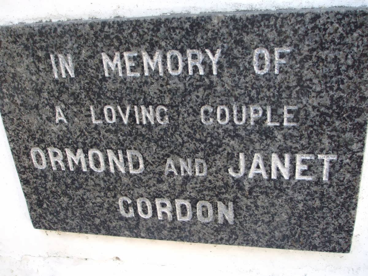 GORDON Ormond &amp; Janet