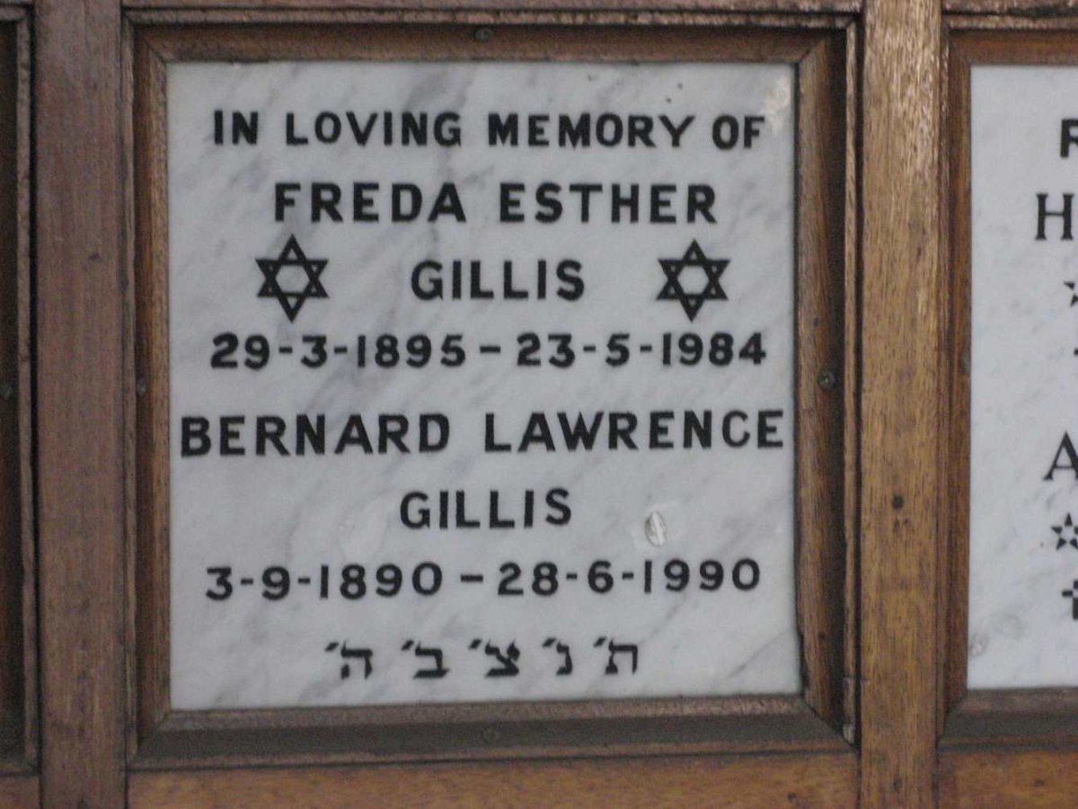 GILLIS Bernard Lawrence 1890-1990 &amp; Freda Esther 1895-1984
