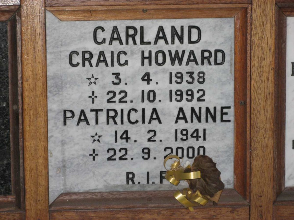 GARLAND Craig Howard 1938-1992 &amp; Patricia Anne 1941-2000