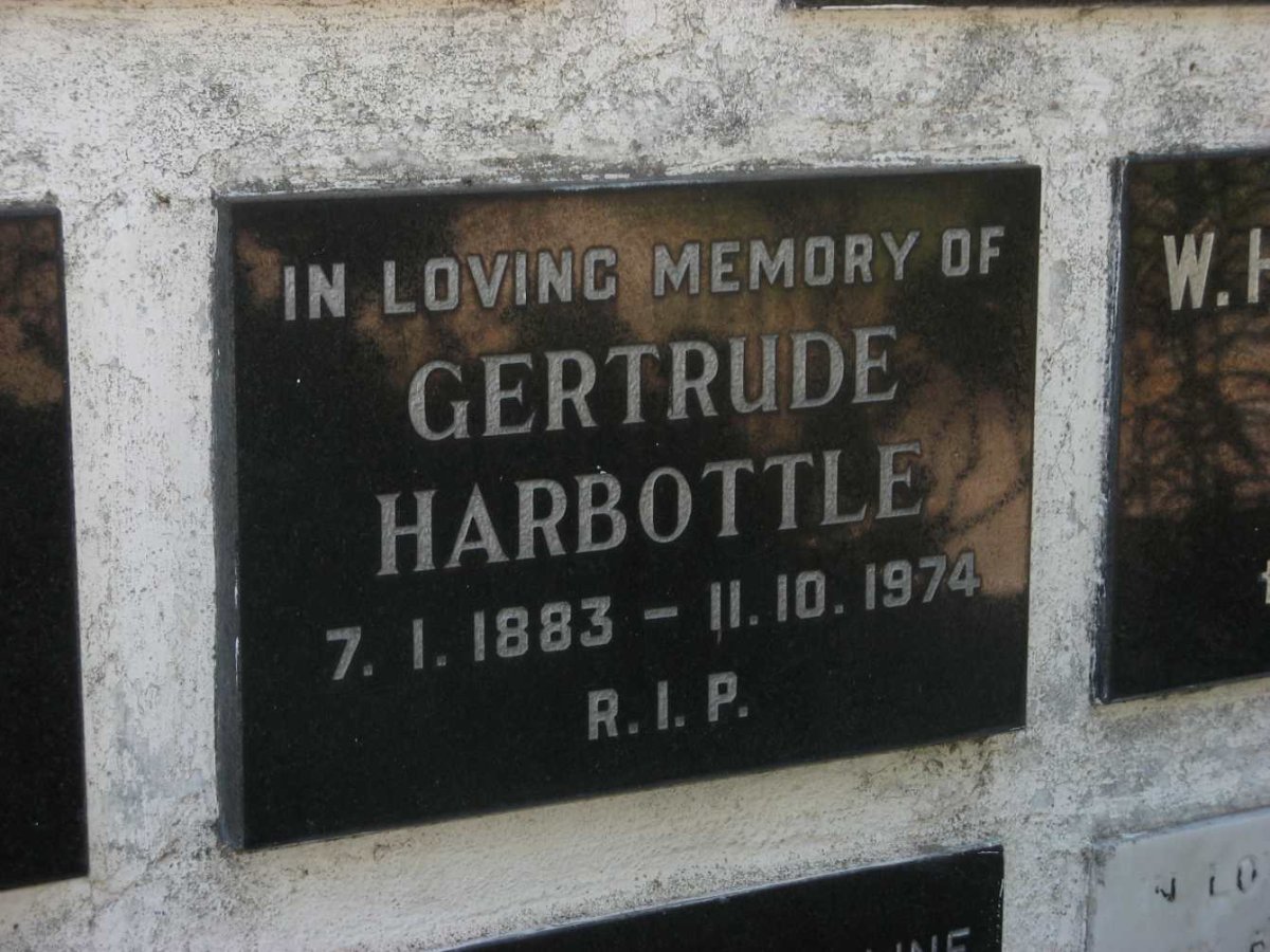 HARBOTTLE Gertrude 1883-1974