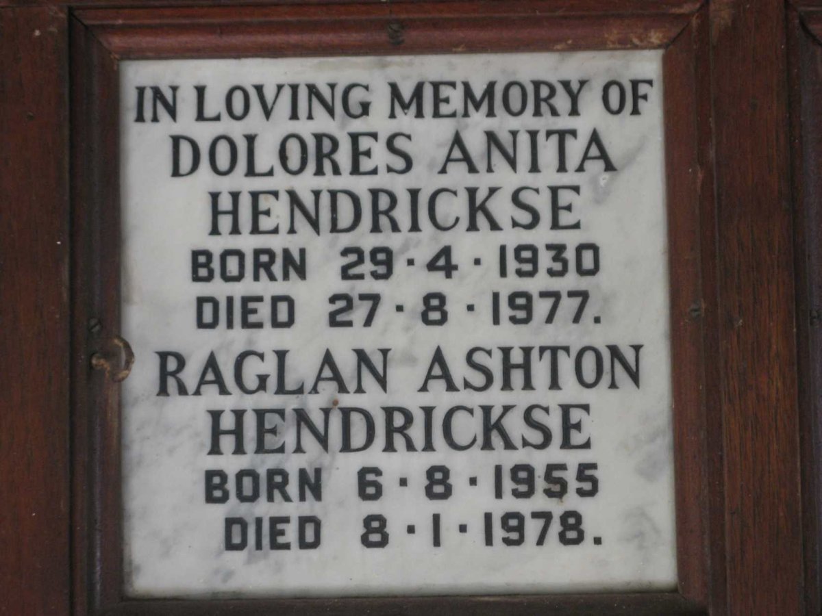 HENDRICKSE Dolores Anita 1930-1977 :: HENDRICKSE Raglan Ashton 1955-1978