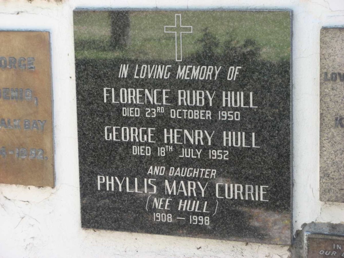 HULL George Henry -1952 &amp; Florence Ruby -1952 :: CURRIE Phyllis Mary nee HULL 1908-1998