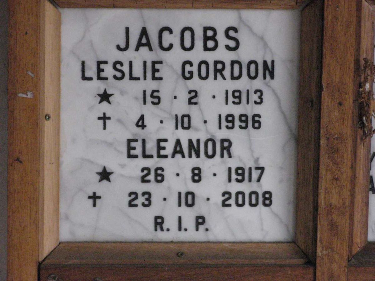 JACOBS Leslie Gordon 1913-1996 &amp; Eleanor 1917-2008