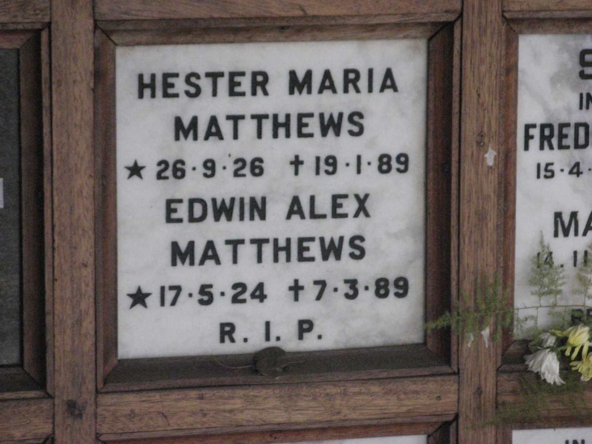MATTHEWS Edwin Alex 1924-1989 &amp; Hester Maria 1926-1989
