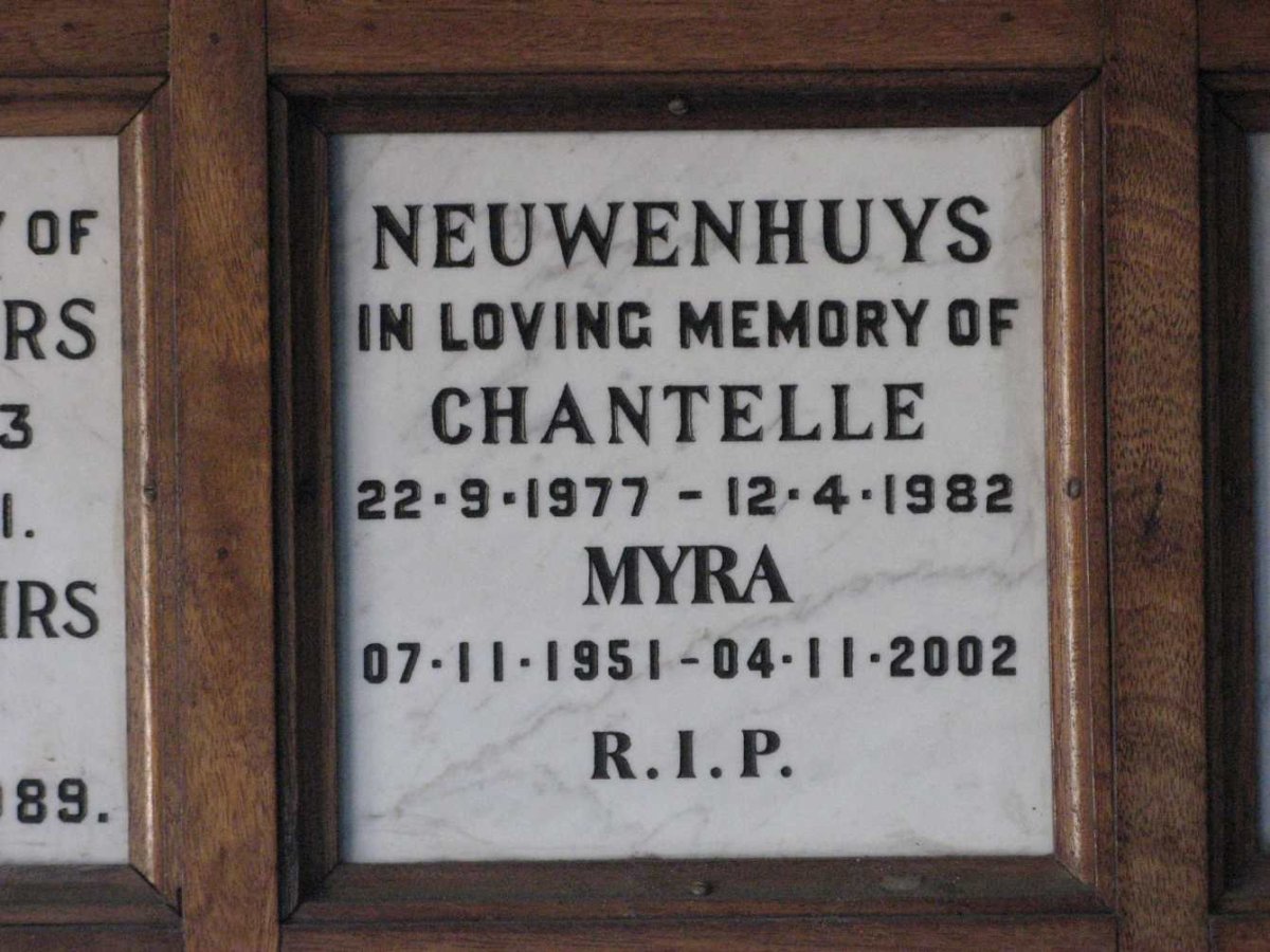 NEUWENHUYS Myra 1951-2002 :: NEUWENHUYS Chantelle 1977-1982