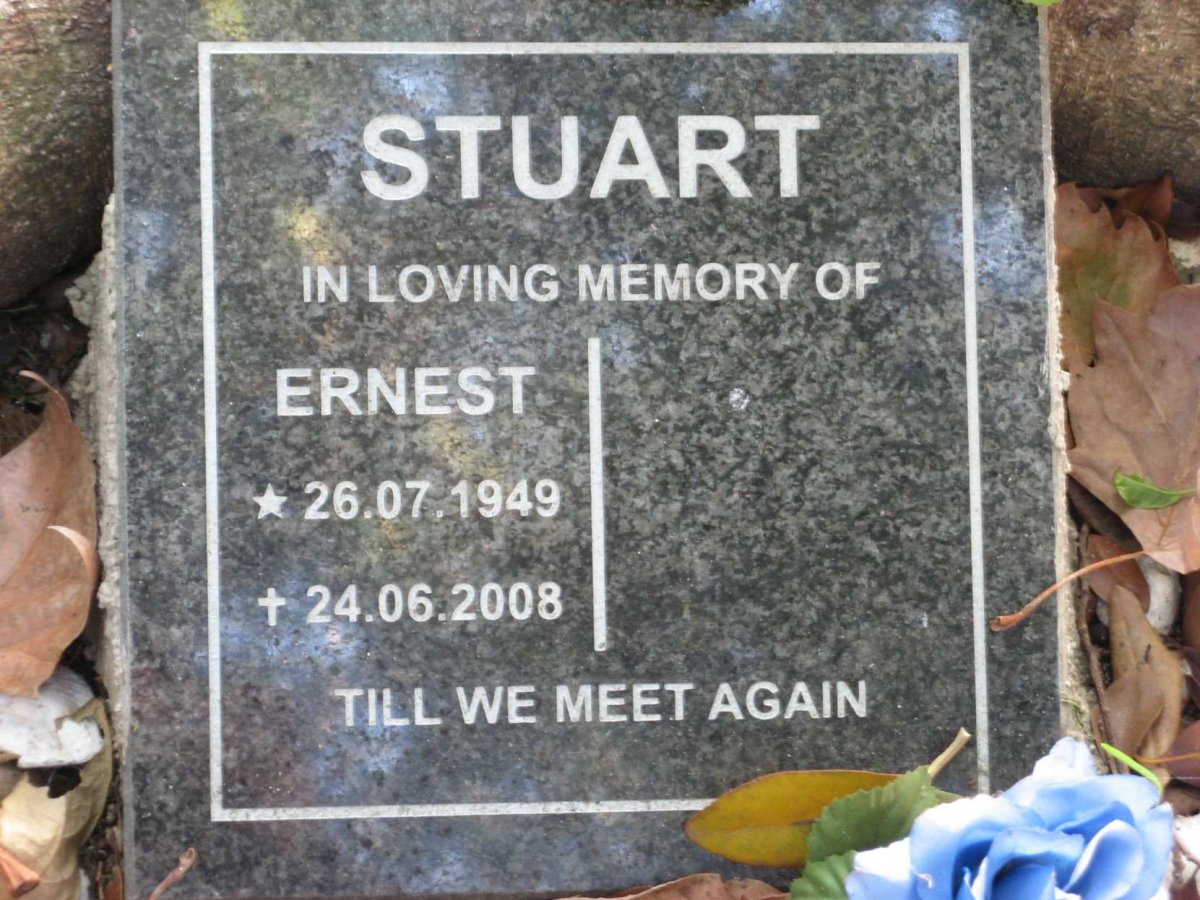STUART Ernest 1949-2008