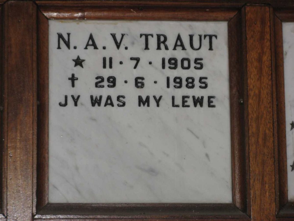 TRAUT N.A.V. 1905-1985