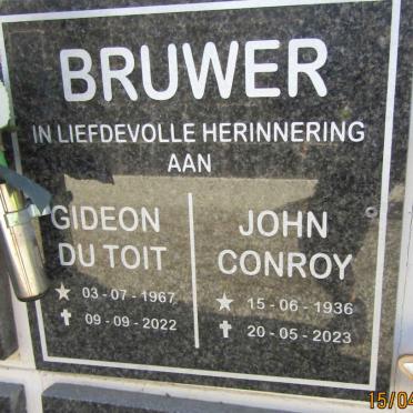 BRUWER John Conroy 1936-2023 :: BRUWER Gideon Du Toit 1967-2022