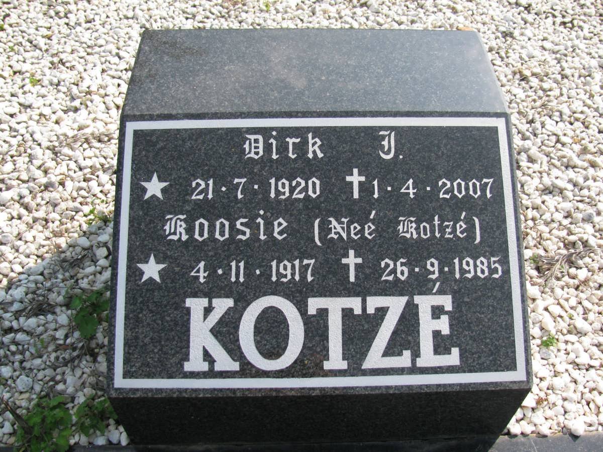 KOTZE Dirk J.1920-2007 &amp; Koosie KOTZE 1917-1985