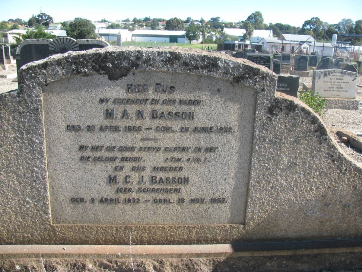 BASSON M.A.N. 1868-1932 &amp; M.C.J. SCHREUDER 1872-1952