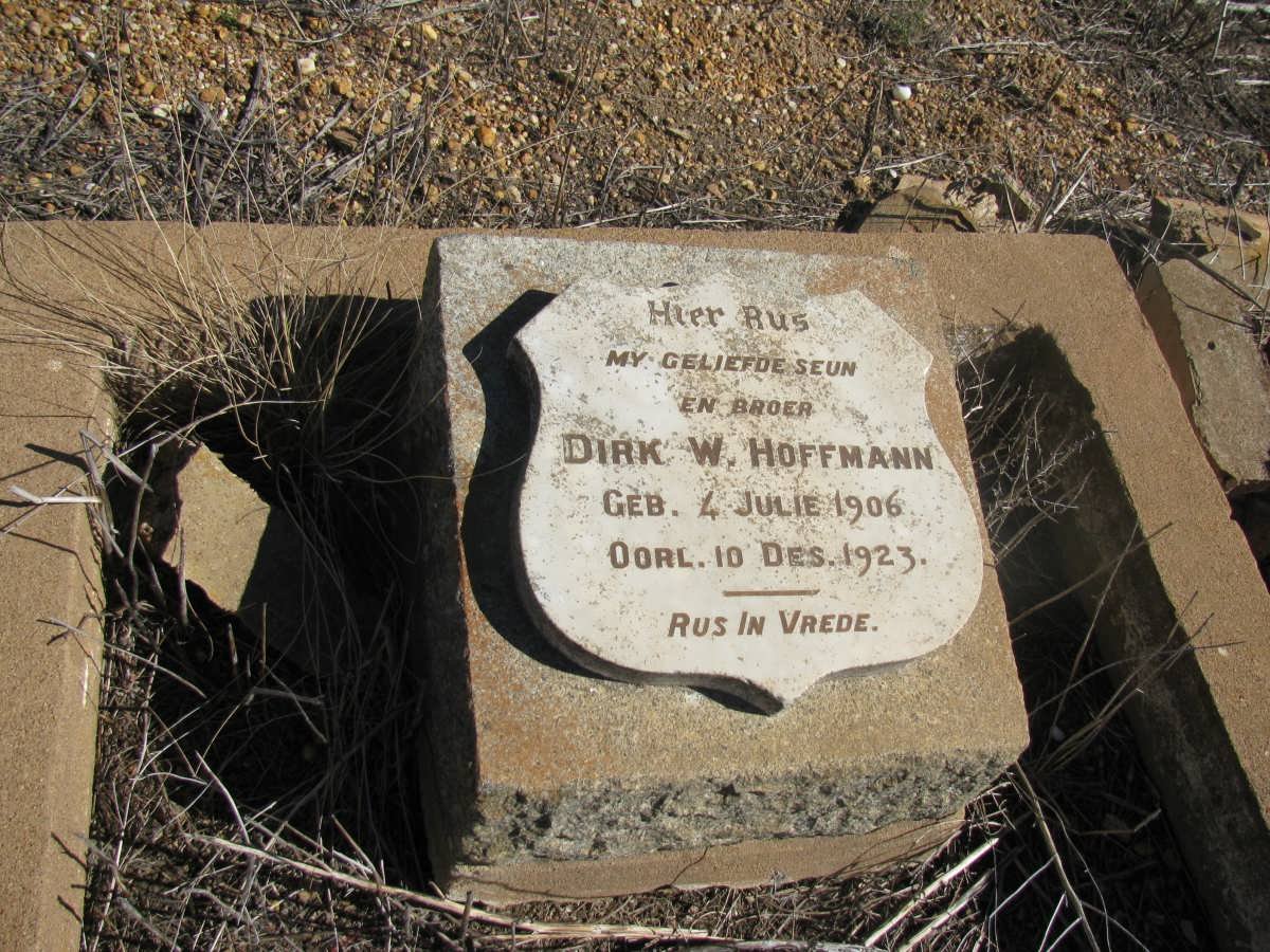 HOFFMANN, Dirk W. 1906-1923