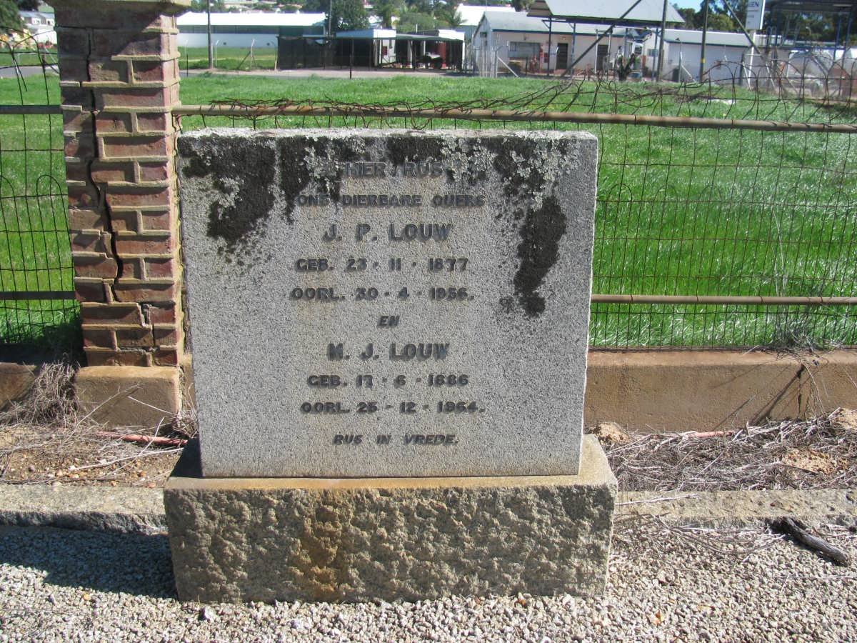 LOUW J.P. 1877-1956 &amp; M.J 1886-1964