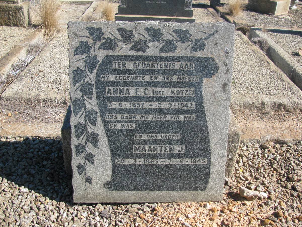 ? Maarten J. 1865-1945 &amp; Anna E.C. KOTZE 1857-1942