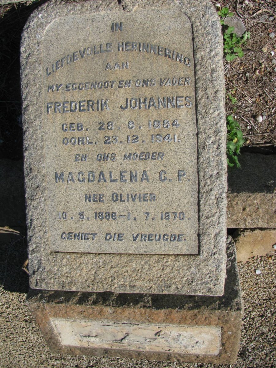 SCHREUDER Frederik Johannes 1884-1941 &amp; Magdalena C.P.OLIVIER 1886-1970