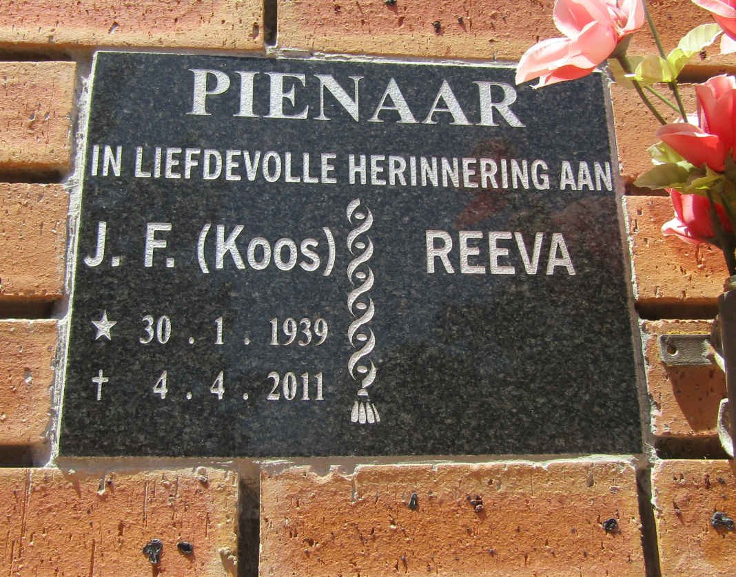 PIENAAR J.F. 1939-2011 &amp; Reeva
