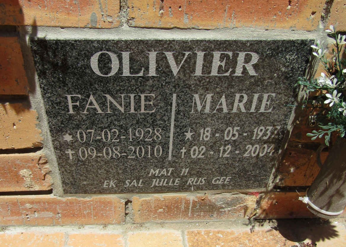 OLIVIER Fanie 1928-2010 &amp; Marie 1937-2004