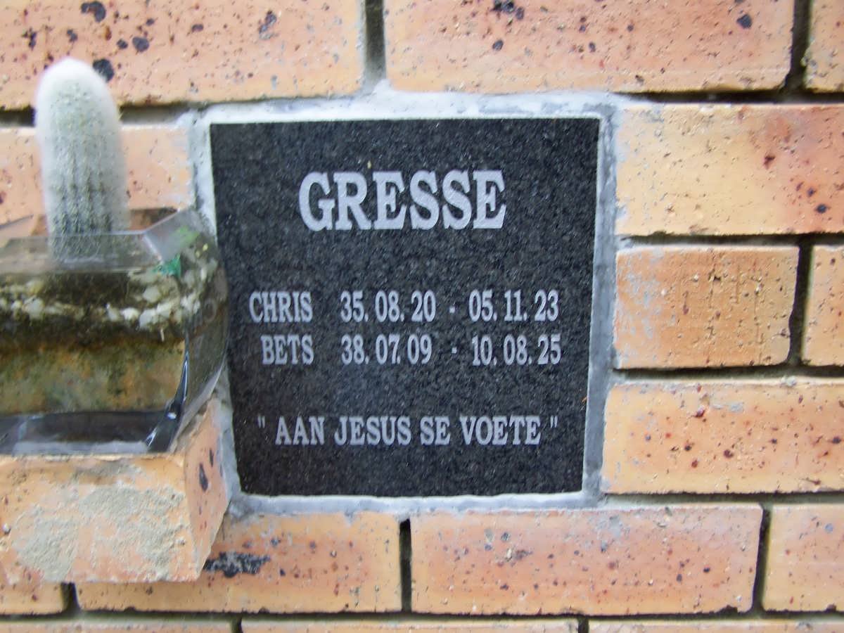 GRESSE Chris 1935-2005 &amp; Bets 1938-2010 