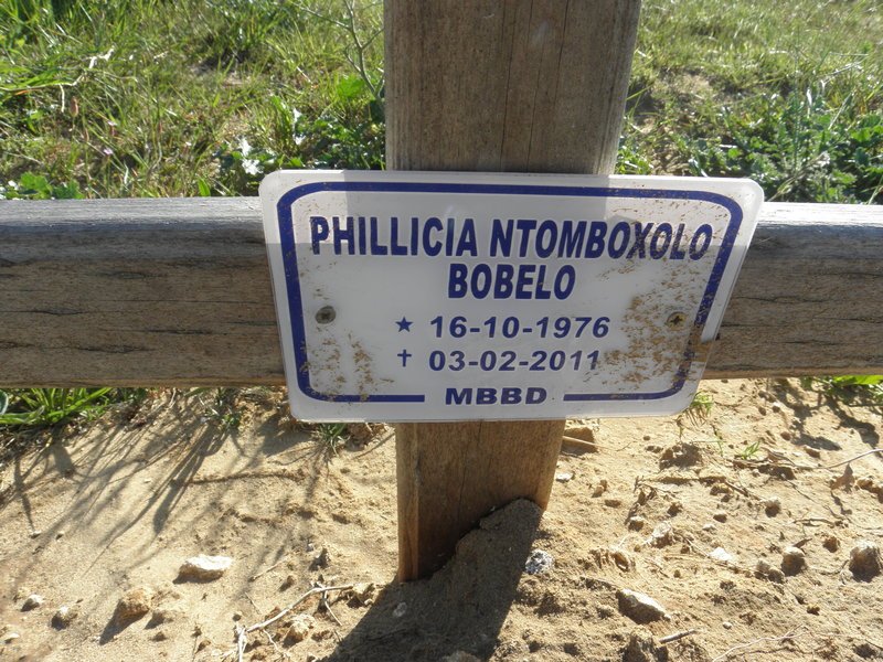 BOBELO Phillicia Ntomboxolo 1976-2011