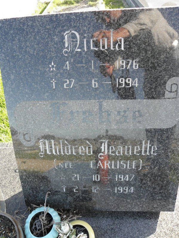 FREHZE Mildred Jeanette nee CARLISE 1947-1994 :: FREHZE Nicola 1976-1994
