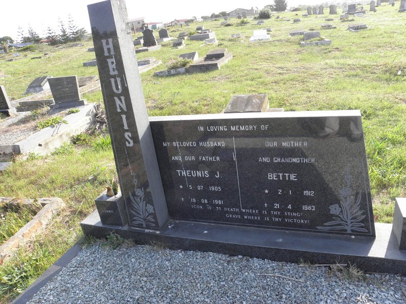 HEUNIS Theunis J. 1905-1981 &amp; Bettie 1912-1983