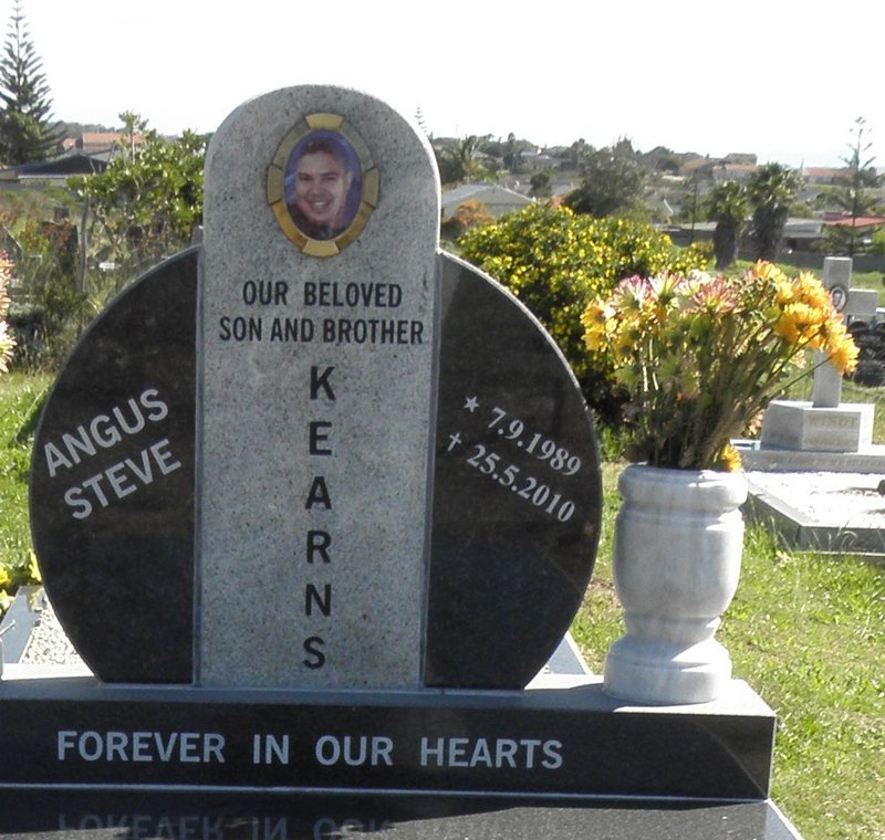KEARNS Angus Steve 1989-2010