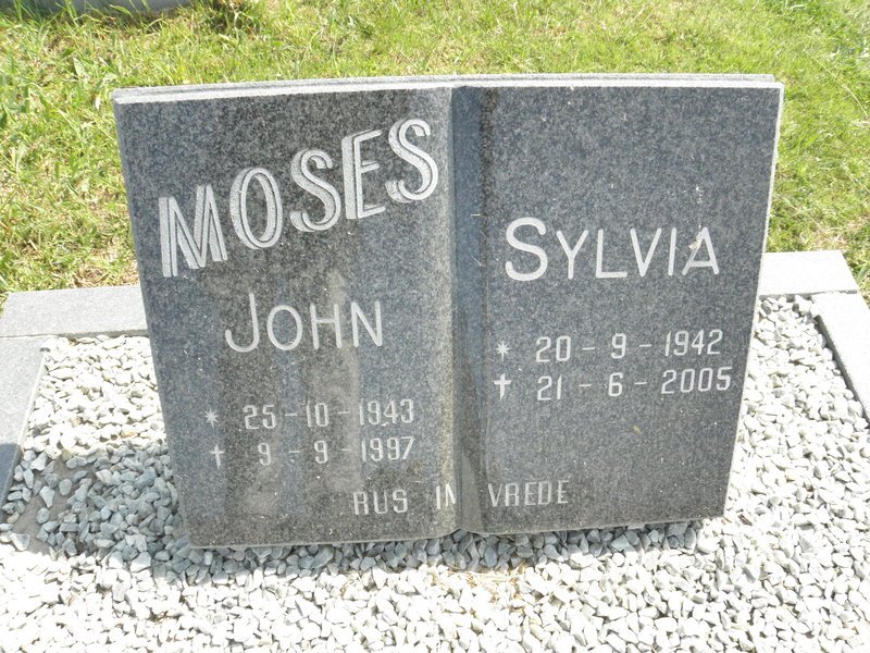 MOSES John 1943-1997 &amp; Sylvia 1942-2005