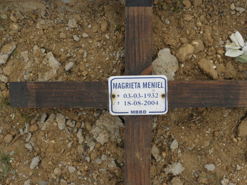 MENIEL Magrieta 1932-2004