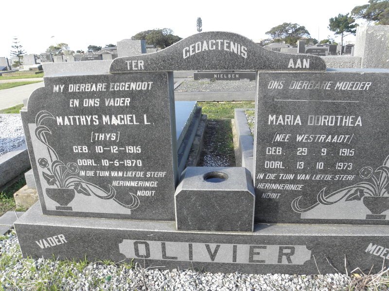 OLIVIER Matthys Magiel L. 1915-1970 &amp; Maria Dorothea WESTSRAADT 1915-1973