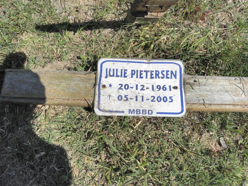 PIETERSEN Julie 1961-2005