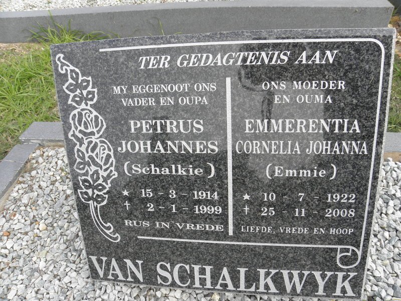 SCHALKWYK Petrus Johannes, van 1914-1999 &amp; Emmerentia Cornelia Johanna 1922-2008