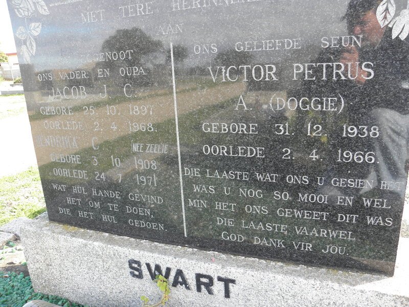 SWART Jacob J.C. 1897-1968 &amp; Hendrika C. ZEELIE 1908-1971 :: SWART Victor Petrus A. 1938-1966