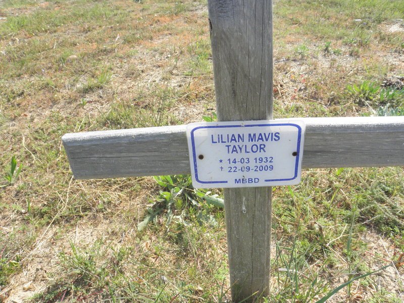 TAYLOR Lilian Mavis 1932-2009