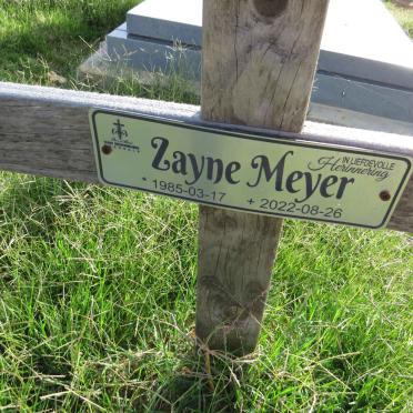 MEYER Zayne 1985-2022