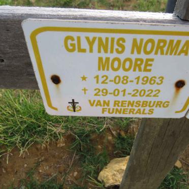 MOORE Glynis Norma 1963-2022
