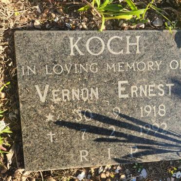 KOCH Vernon Ernest 1918-1992