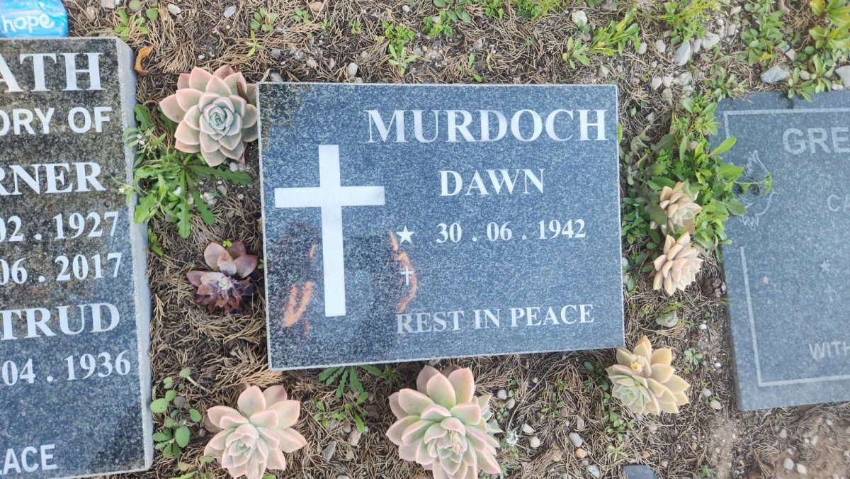 MURDOCH Dawn 1942-