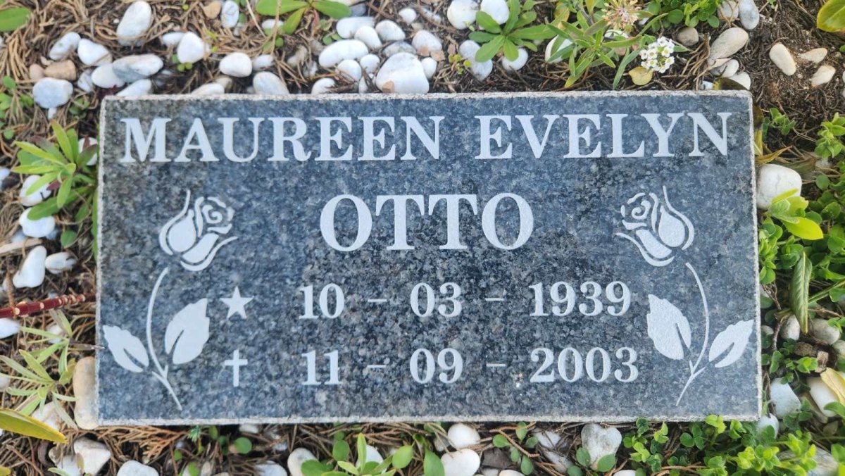 OTTO Maureen Evelyn 1939-2003