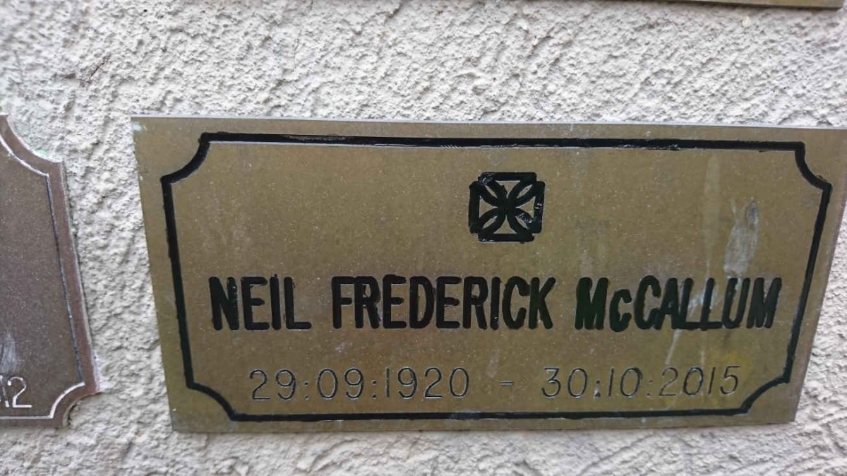 McCALLUM Neil Frederick 1920-2015