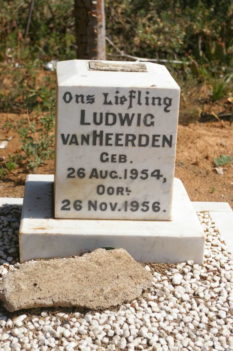 HEERDEN Ludwig, van 1954-1956