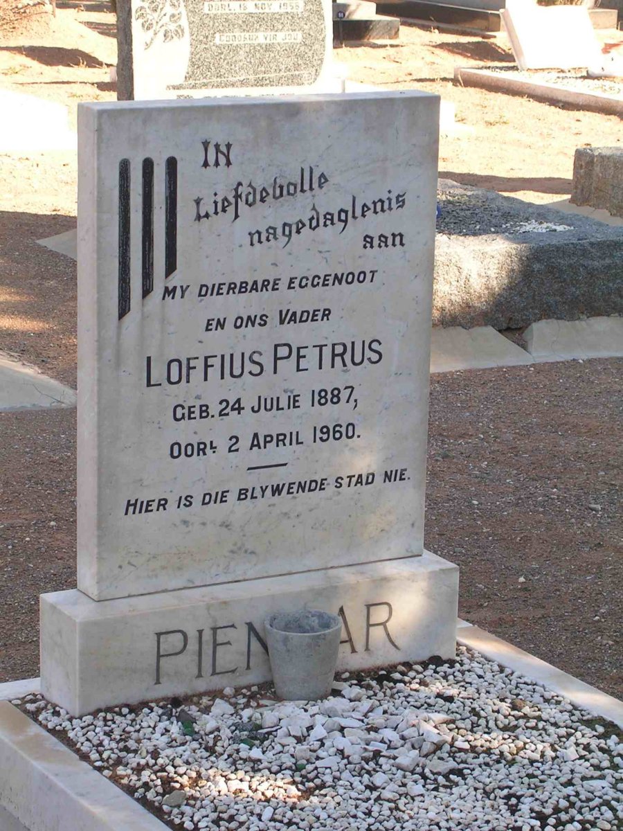 PIENAAR Loffius Petrus 1887-1960