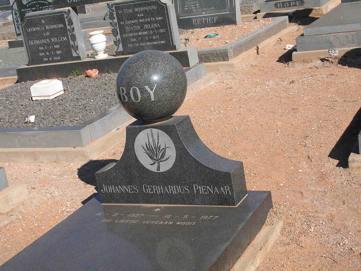 PIENAAR Johannes Gerhardus 1927-1977