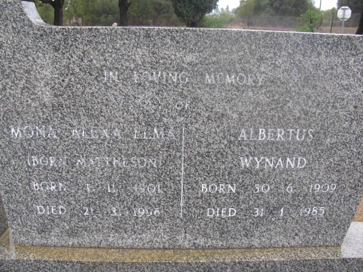 LOUW Albertus Wynand 1909-1985 &amp; Mona Alena Elma MATTHESON 1901-1996