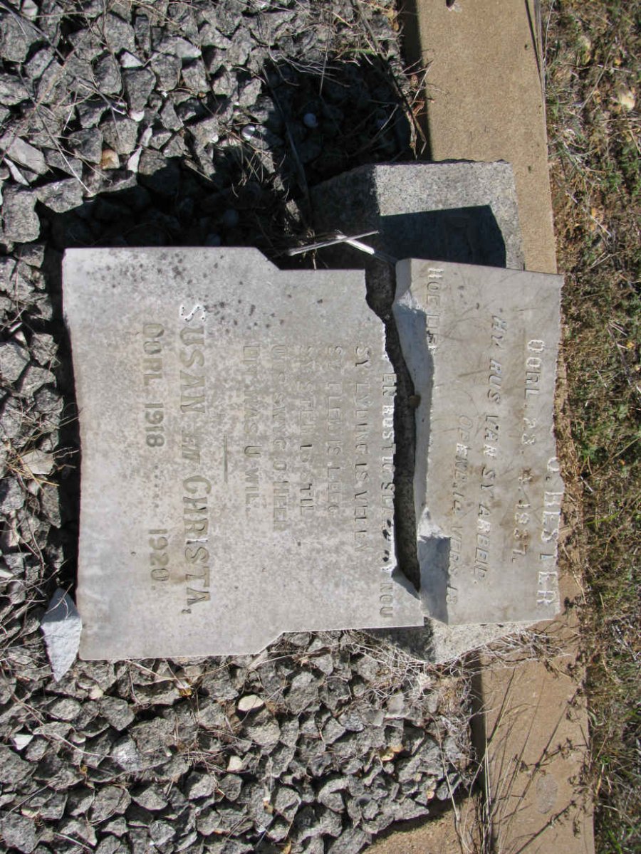 BESTER -1937 :: BESTER Susan -1918 :: BESTER Christa -1920